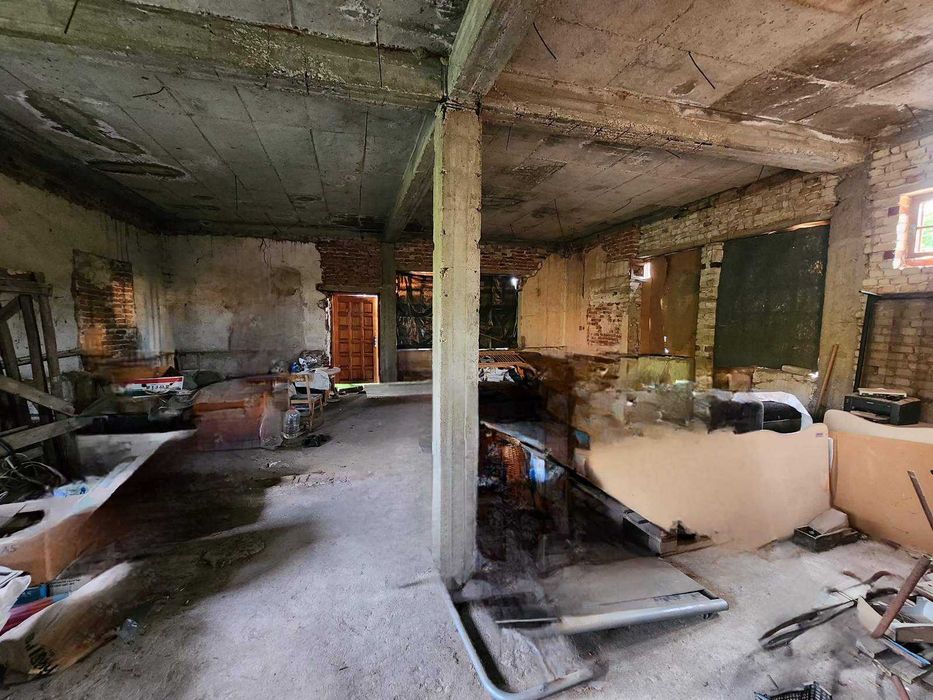 Продава се Промишлена сграда в с. Брестовица, Област Пловдив - 378 кв.м за 508 €/кв.м - Снимка #2