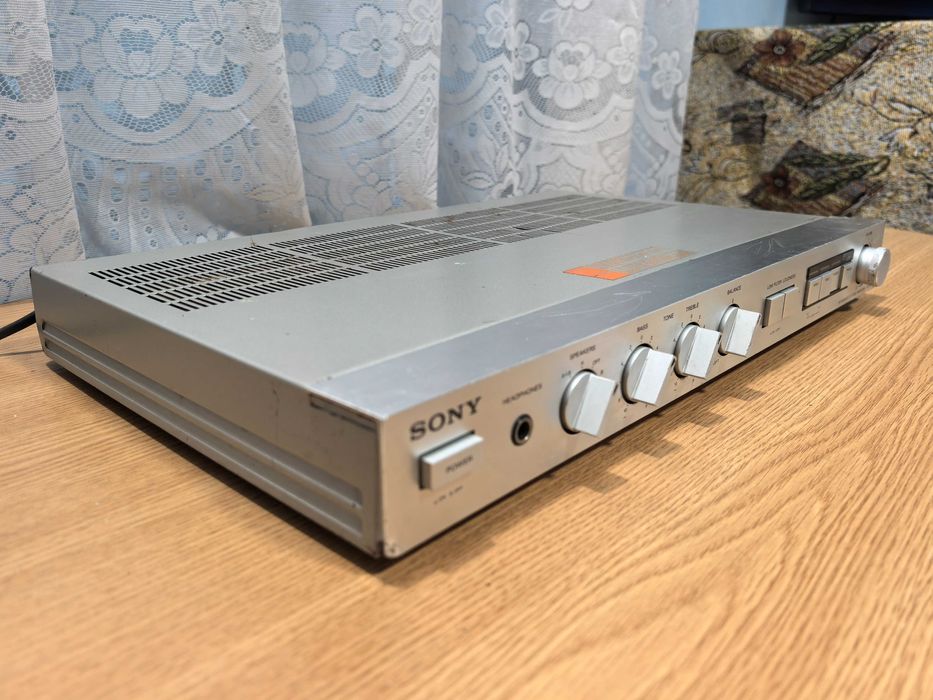 Amplificator,statie SONY-super subtire,slim,sunet de cristal !