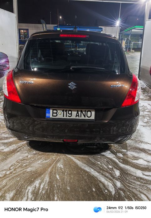 Vând Suzuki Swift