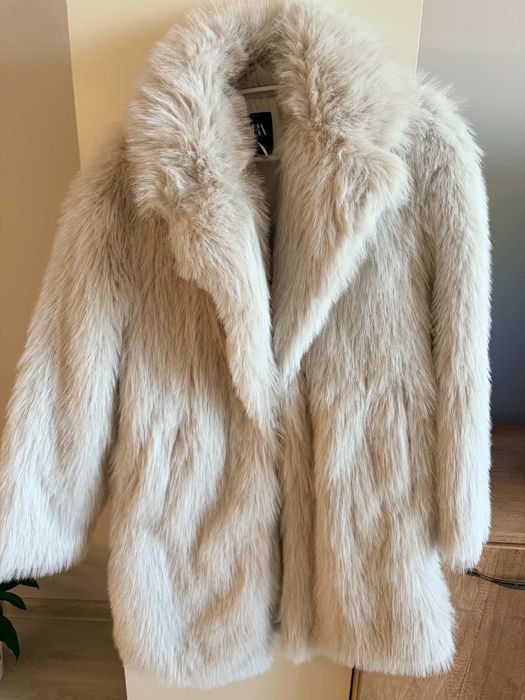 Зимно палто Zara