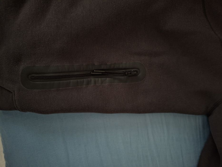 Nike tech Fleece (L) ОРИГИНАЛНО