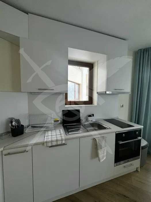 Дава се под наем Тристаен апартамент в Варна, Аспарухово - 91 кв.м за 800 € - Снимка #1