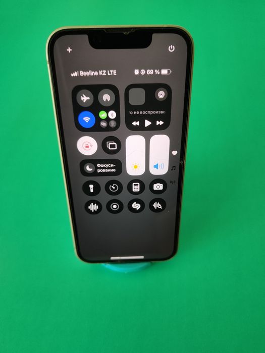 Продам срочно iPhone 13mini