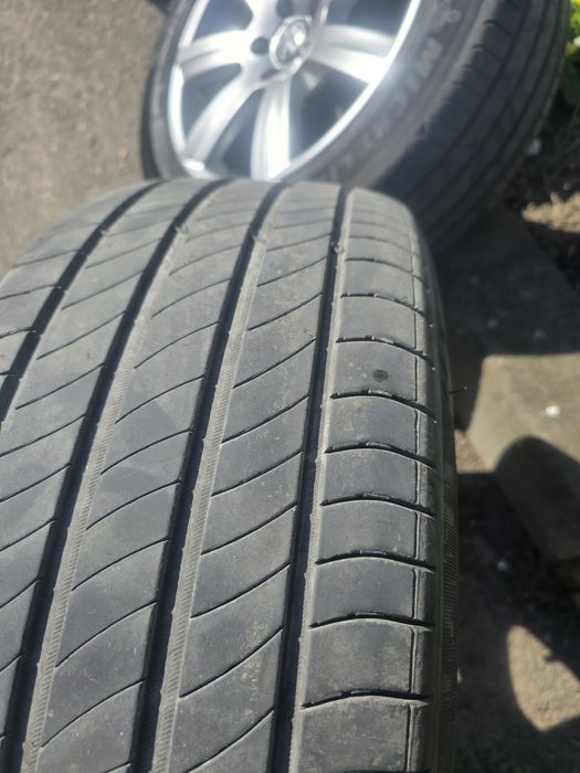 Roți 235/55/18 ET 40 vară cu senzori.