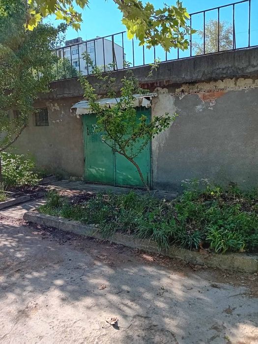 Продава се Гараж / Паркомясто в Плевен, Сторгозия - 18 кв.м за 1056 €/кв.м - Снимка #2