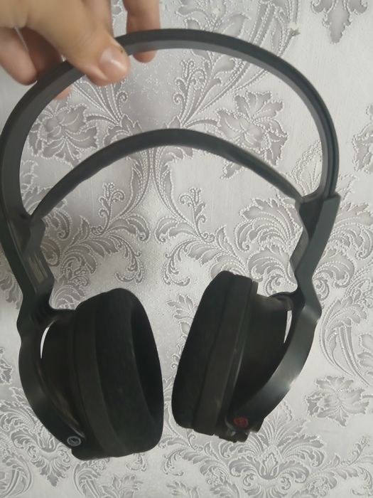 Продам SONY наушники оригинал
