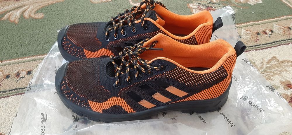 Рабочие кроссовки летние