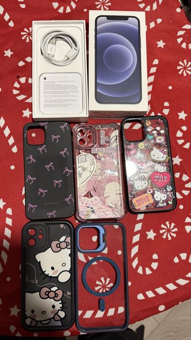 Vand iphone 12  128GB+5 huse