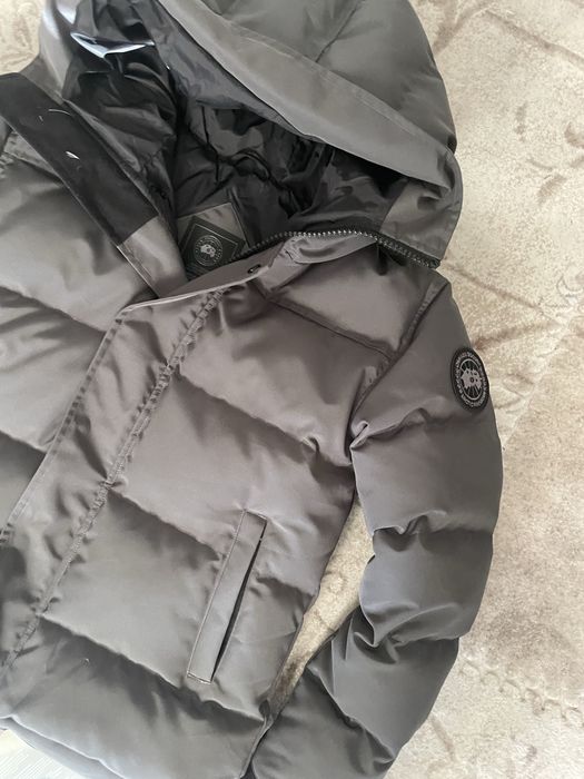 canada goose gri marime S noua
