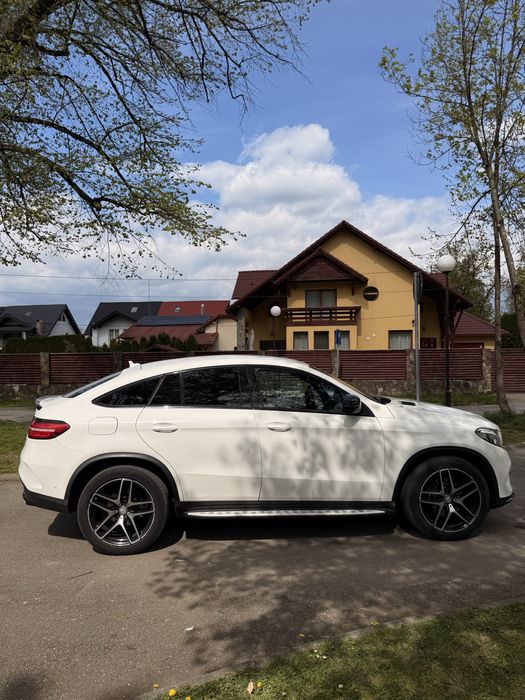Mercedes Benz GLE 350D 258CP AMG  9G Tronic