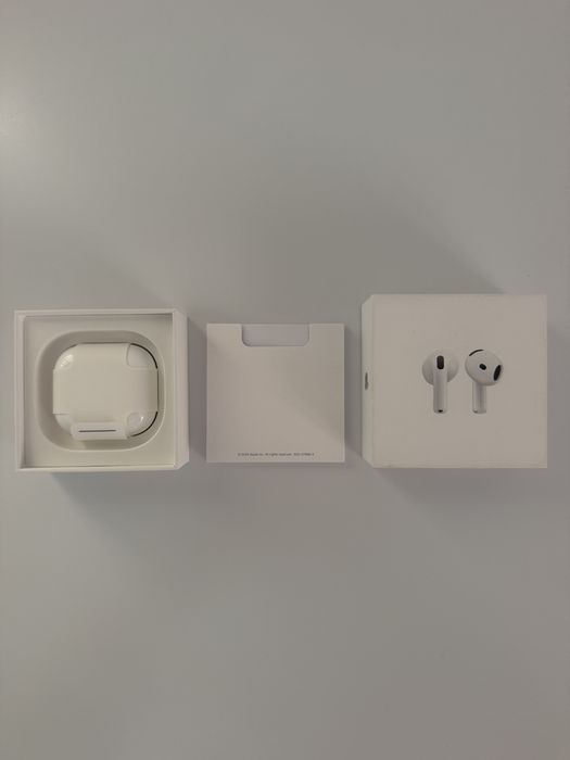 Apple Airpods 4