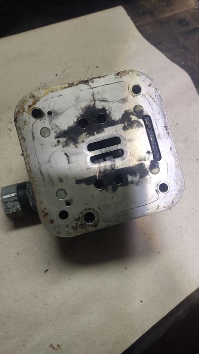 Головка компрессора Man