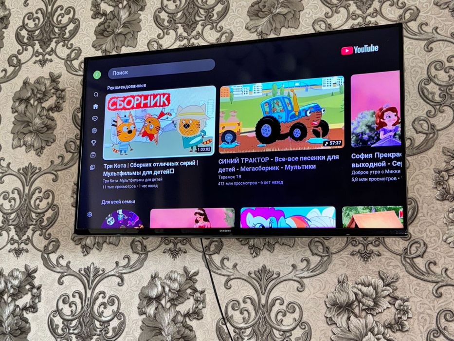 Телевизор Samsung