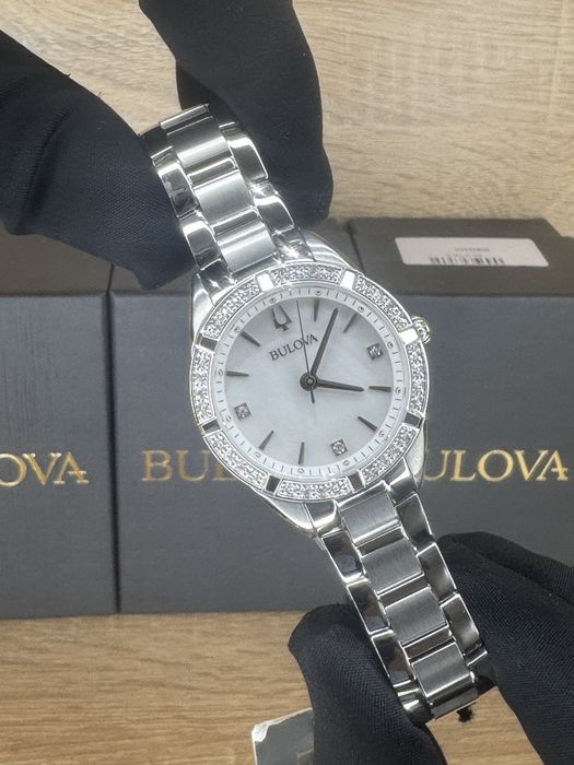 Бриллиантовые Часы BULOVA