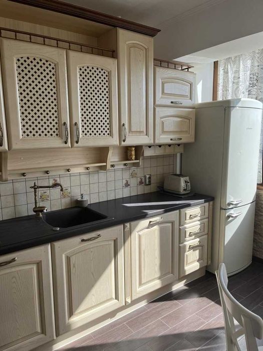 Дава се под наем Тристаен апартамент в София, Стрелбище - 85 кв.м за 797.64 € - Снимка #8