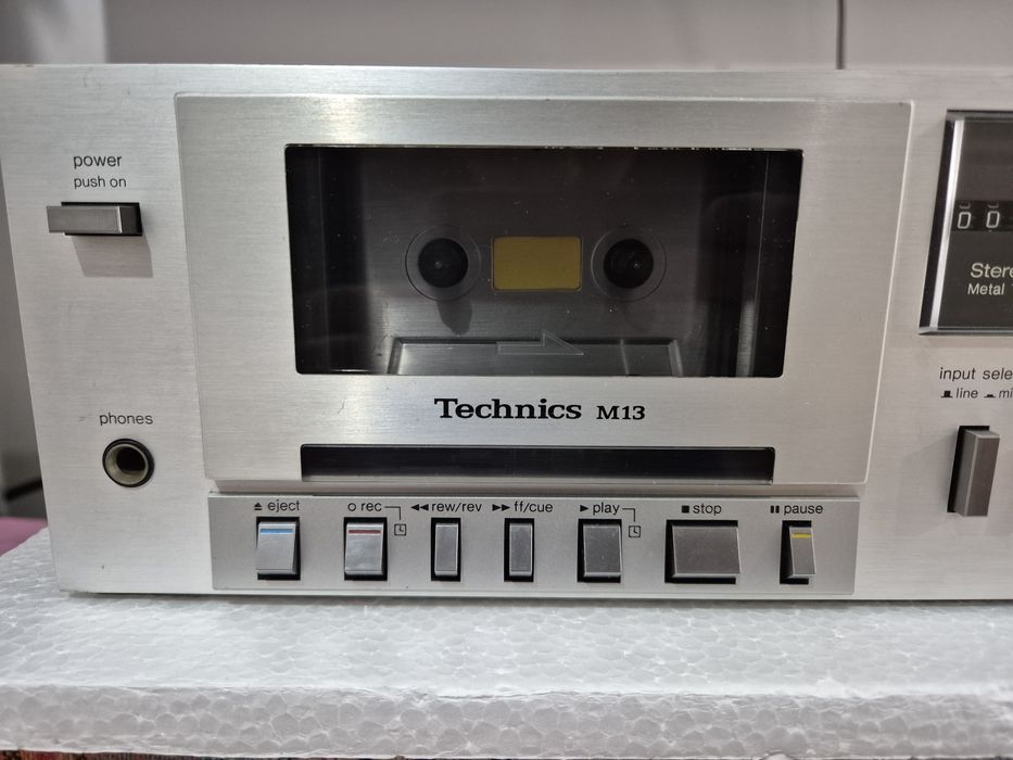 Кассетная дека  TECHNICS RS - M13