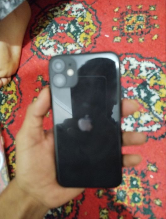 Iphone 11 sotiladi