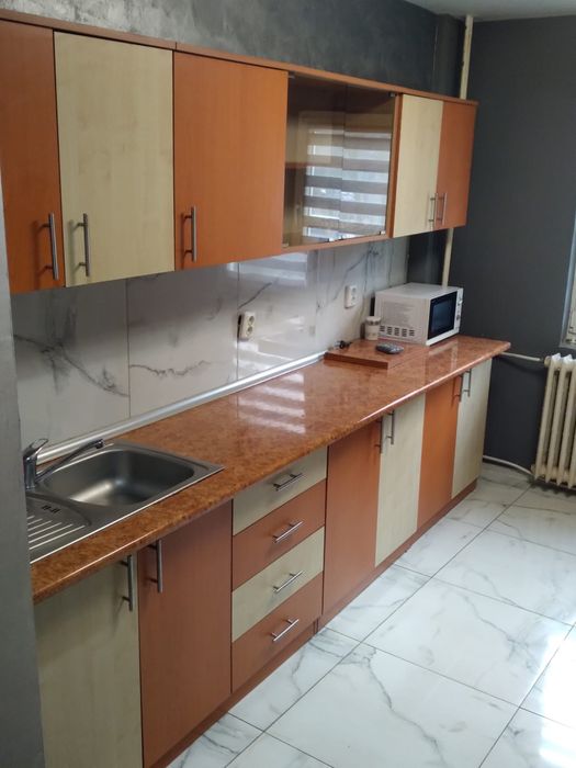 Apartament cu 3 camere