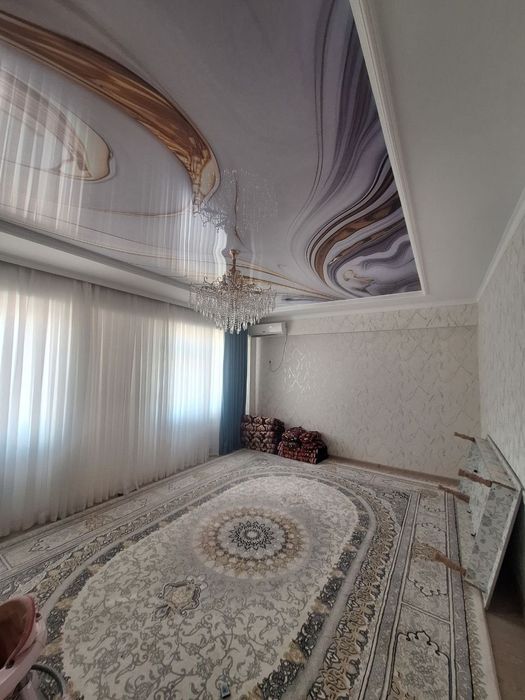 3xonali kvartira sotiladi