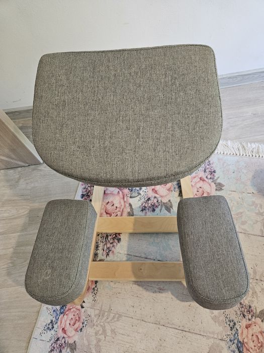 Scaun pentru postura corecta coloana  Kneeling chair