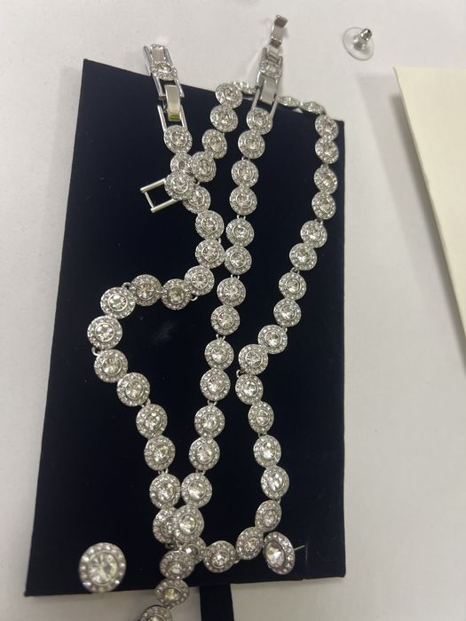 Set swarovski  nou