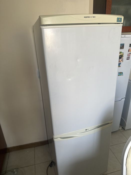 Холодильник LG б/у