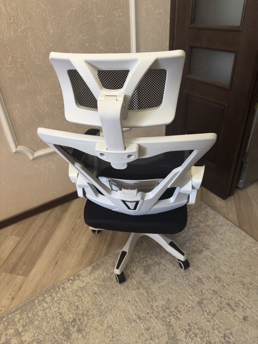 Продам офисное кресло