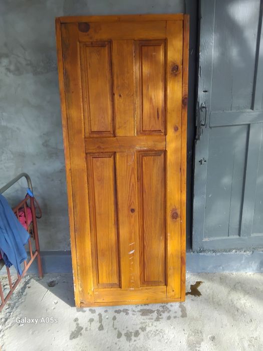 Есік жаңа ені 73