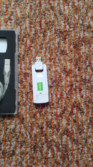 Флашка за компютър и лаптоп не е употребявана изобщо.