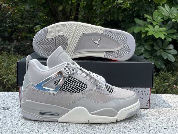 Jordan 4 Frozen Moments