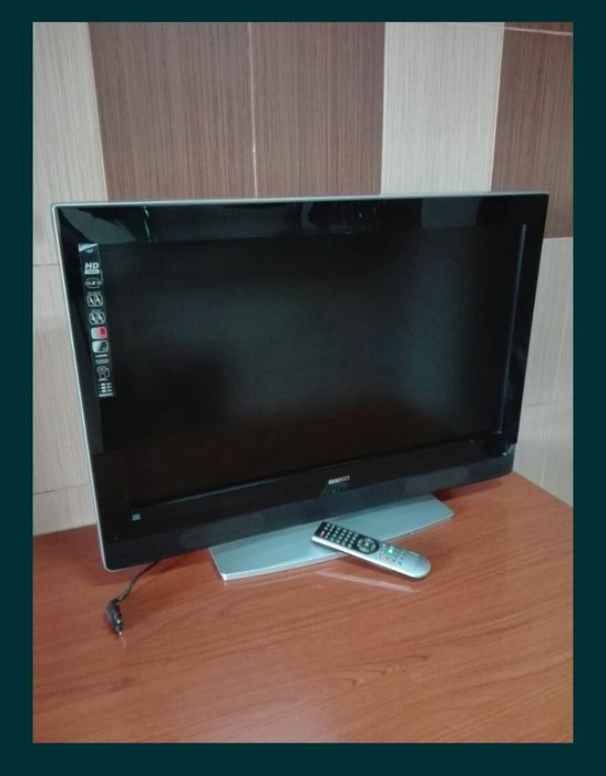 Vând 5 TV 32" 19" (2 smart 3 led 2 lcd)