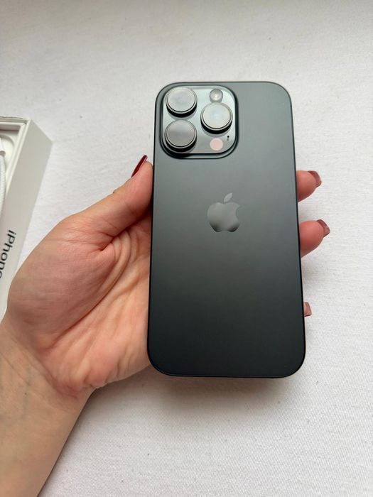 IPHONE 16 PRO Impecabil