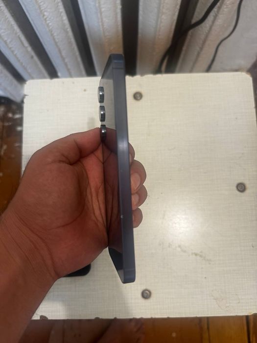 Samsung a55 8×256 holati tiniq yengidek