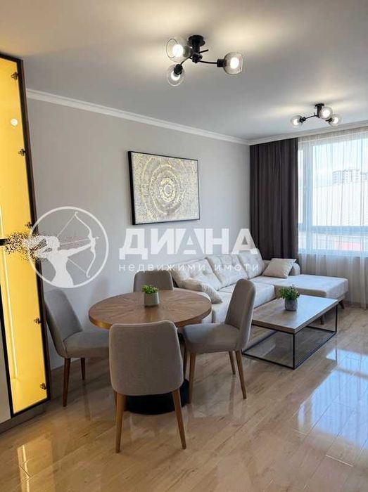 Продава се Двустаен апартамент в Пловдив, Съдийски - 68 кв.м за 2324 €/кв.м - Снимка #1