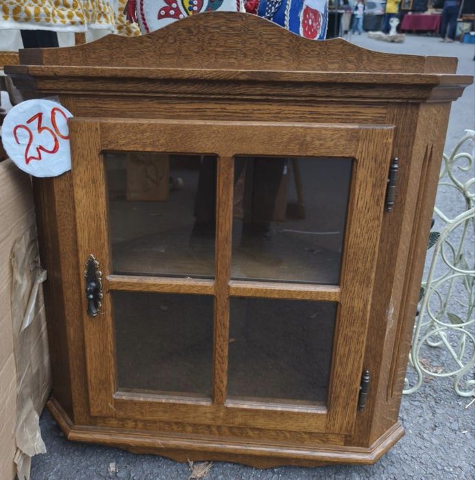 Comodă suspendabila lemn