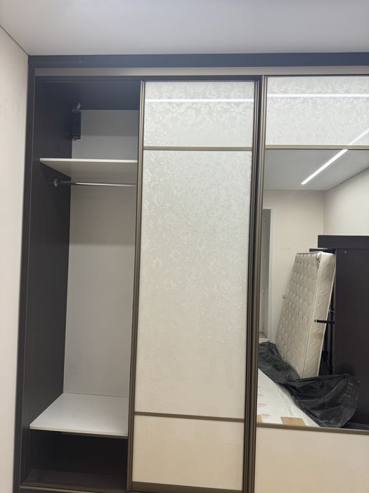 Продам шкаф-купе