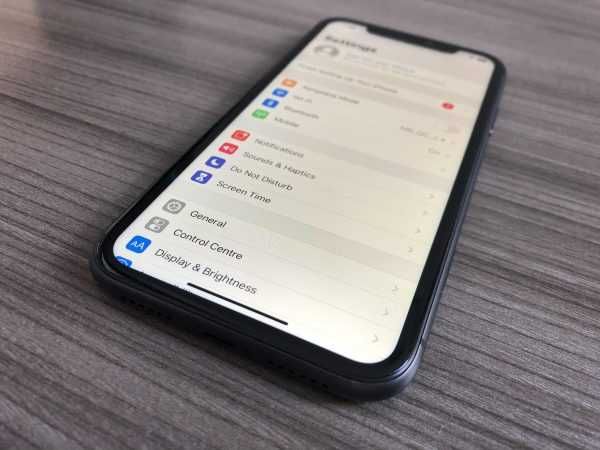 Iphone 11 БАТЕРИЯ - 2 ГОДИНИ ГАРАНЦИЯ - 64GB