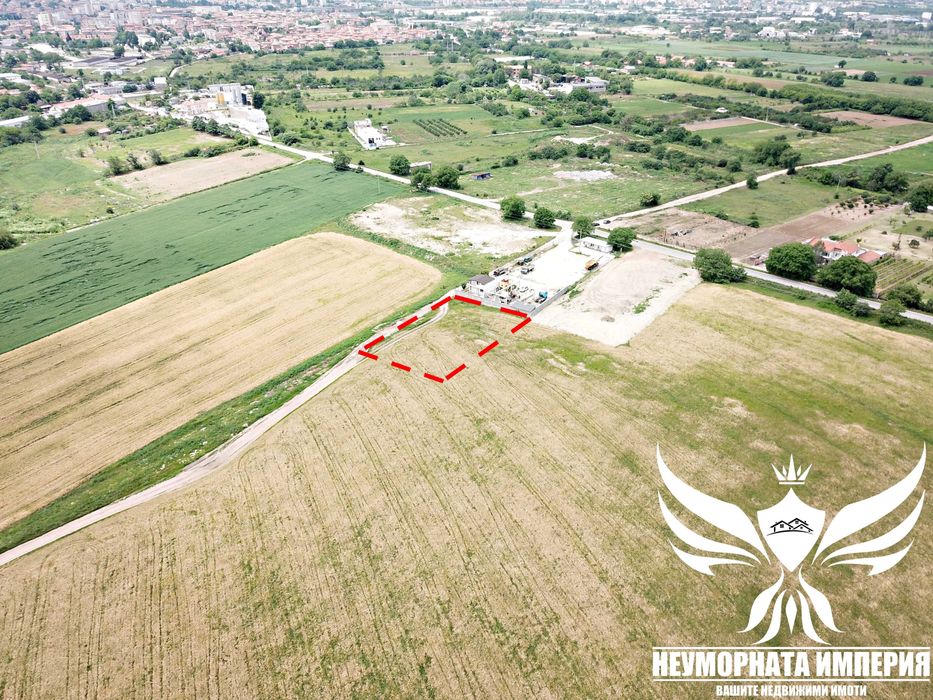 Под наем земя, парцел, паркинг 4320кв.м. в Асеновград, втора линия