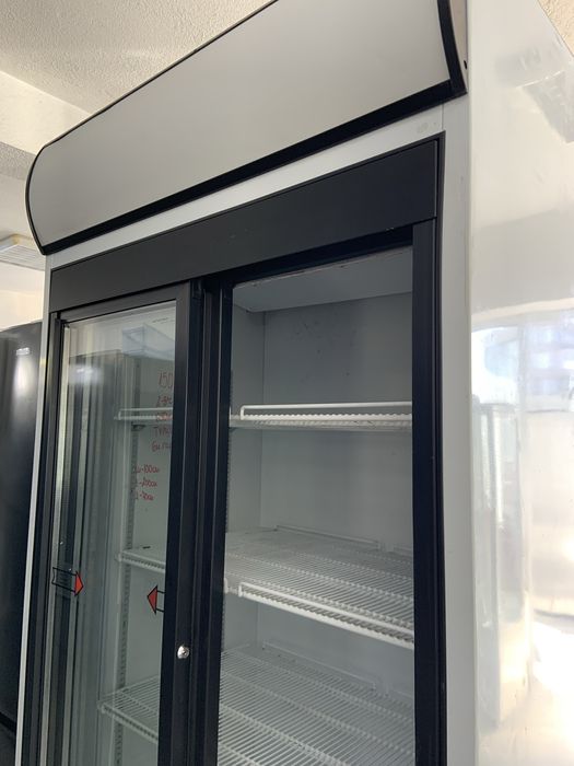 Двойна хладилна витрина UGUR широка-100см