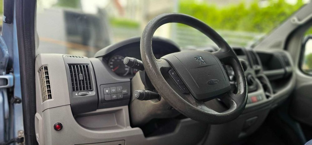 Peugeot boxer L1H1 2.2 HDI 101 cai 9 locuri