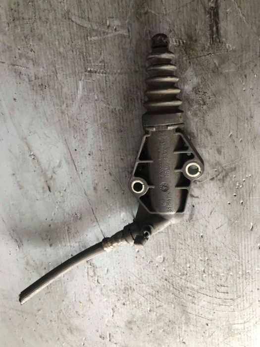 pompa ambreiaj 1.4 b fiat bravo