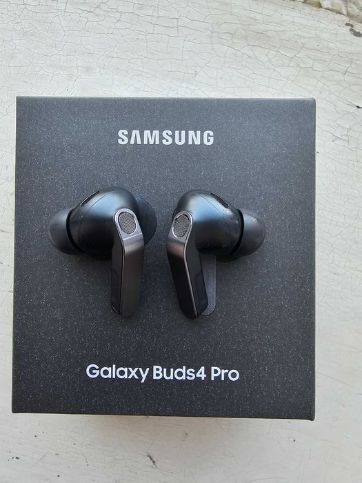 Наушники Samsung Galaxy buds 4pro