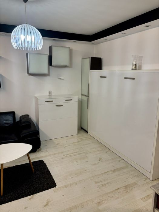 Дава се под наем Двустаен апартамент в Сливен, Център - 78 кв.м за 498.27 € - Снимка #3