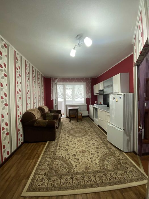 продам 1 комн квартиру в центре