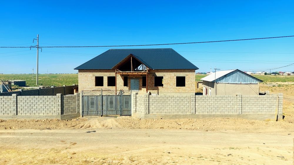 9 Бөлмелі үй!  265 кв.