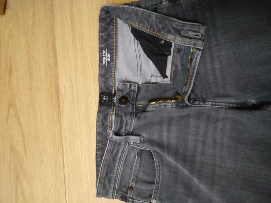 Blugi baieti barbati culoare gri C&A W30 L32