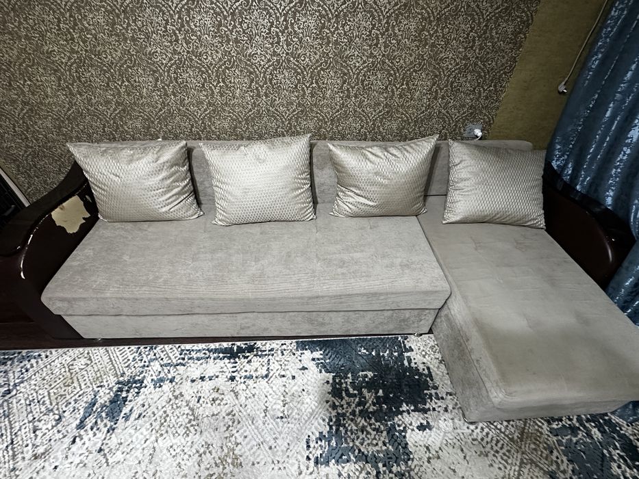 Продается угловой диван
