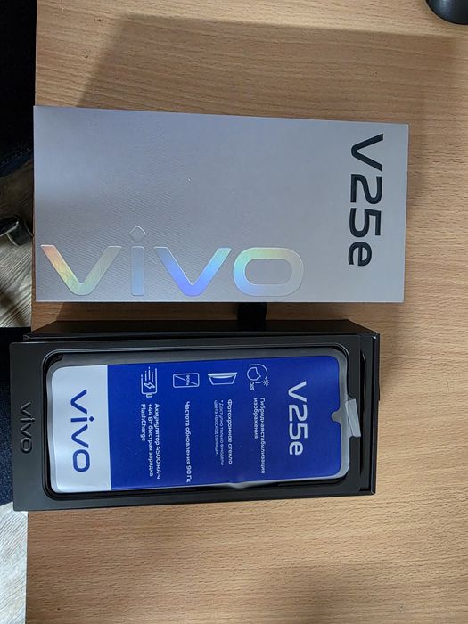 Продам телефон Vivo v25e