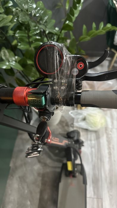 Самокат kuugo m4 pro