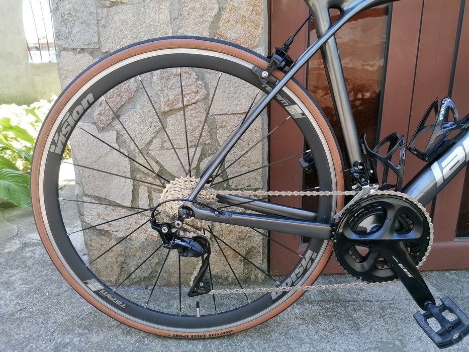 Шосеен LAPIERRE Carbon, 2*11 Shimano 105